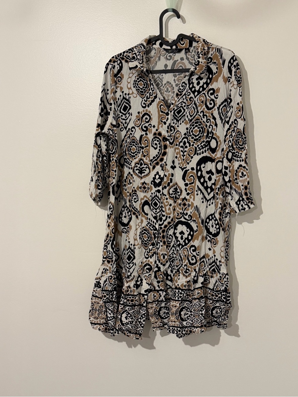 Women’s black & tan tunic outfit large size